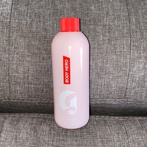 Glossier daily oil wash